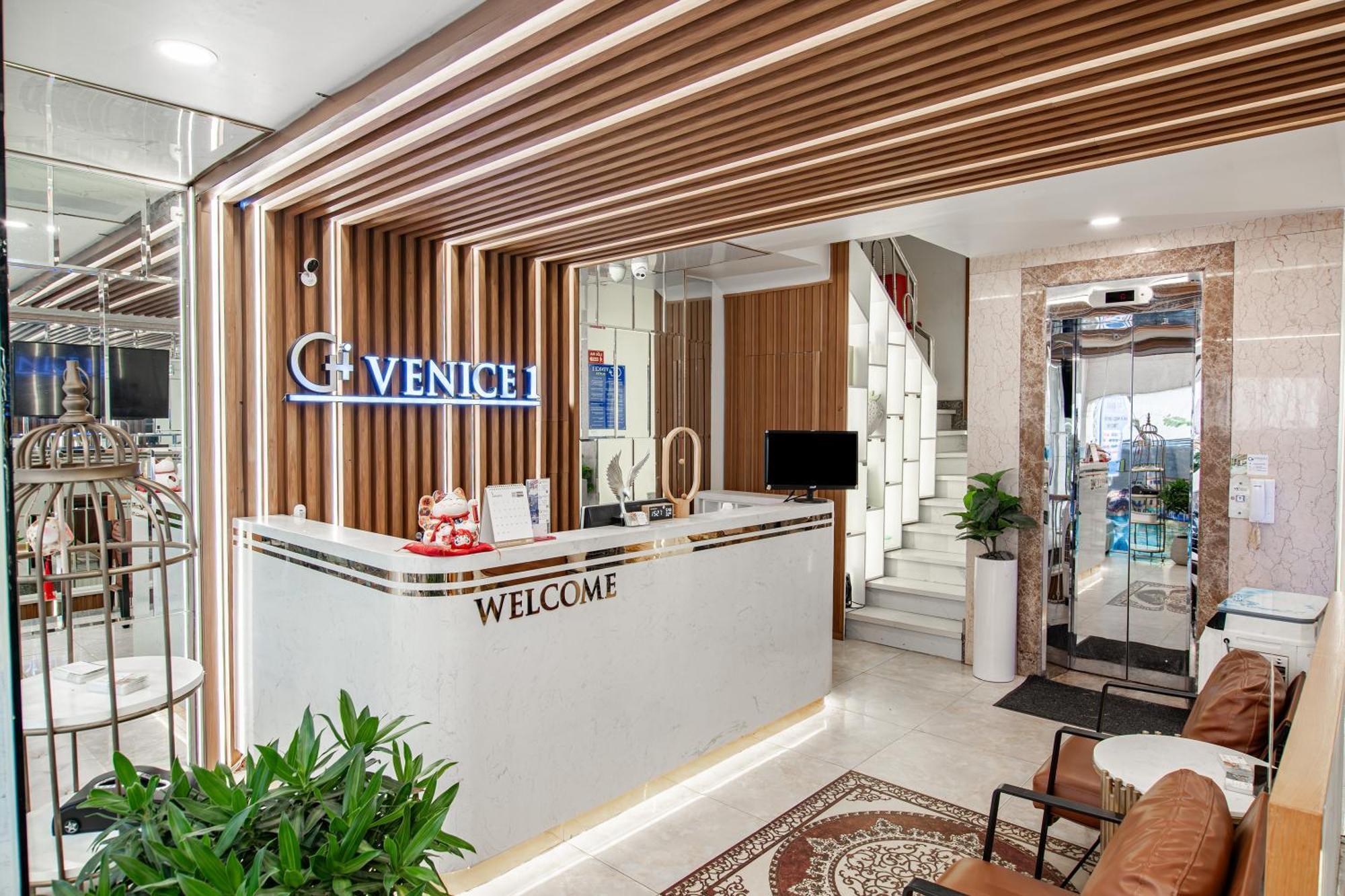 Venice 1 Hotel Хошимін Екстер'єр фото